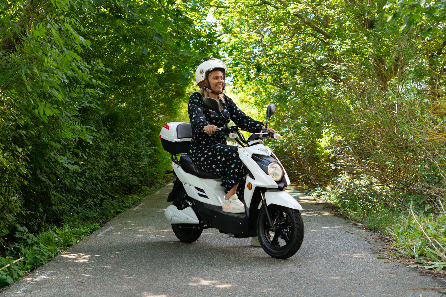 Elmoped Klass 2 - körkortsfri moped